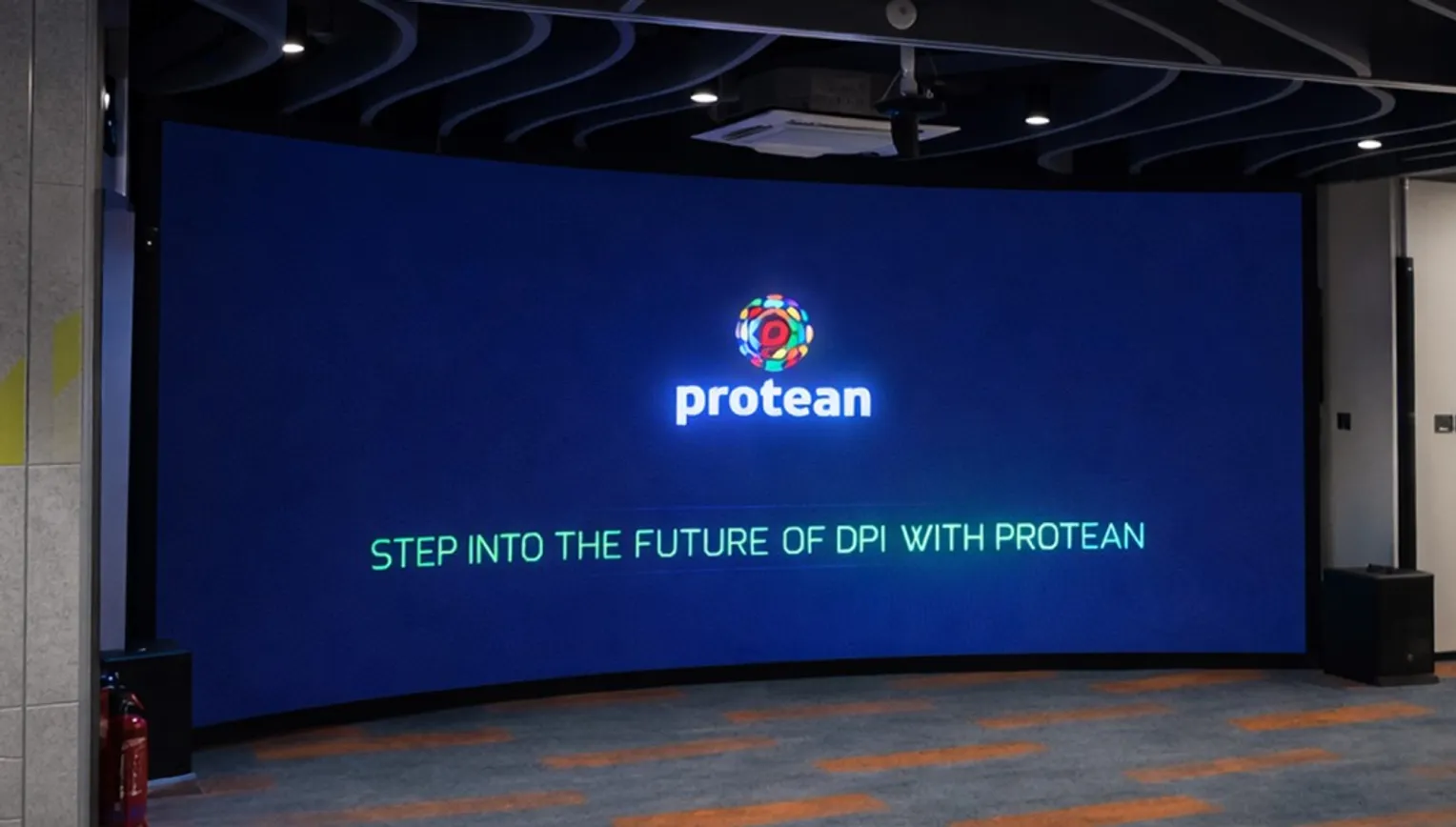 protean Screen.jpg